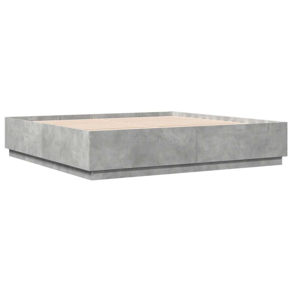 Cadru de pat cu lumini LED gri beton 200x200 cm lemn prelucrat GartenMobel Dekor