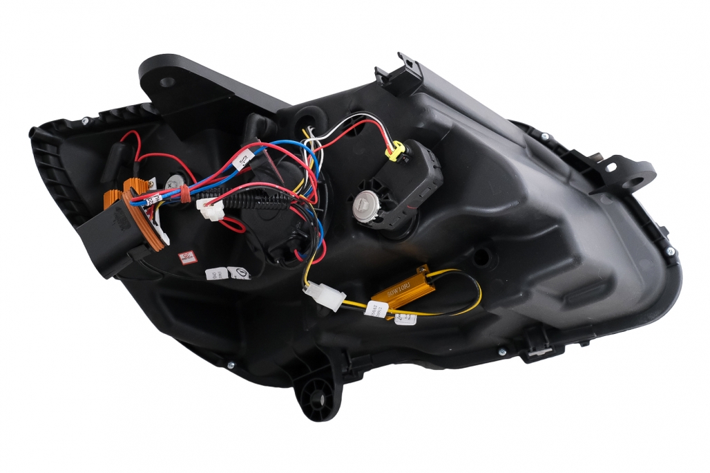 Faruri LED Mercedes C-Class W205 S205 A205 C205 (2014-2018) Negru Semnal Dinamic Secvential Performance AutoTuning