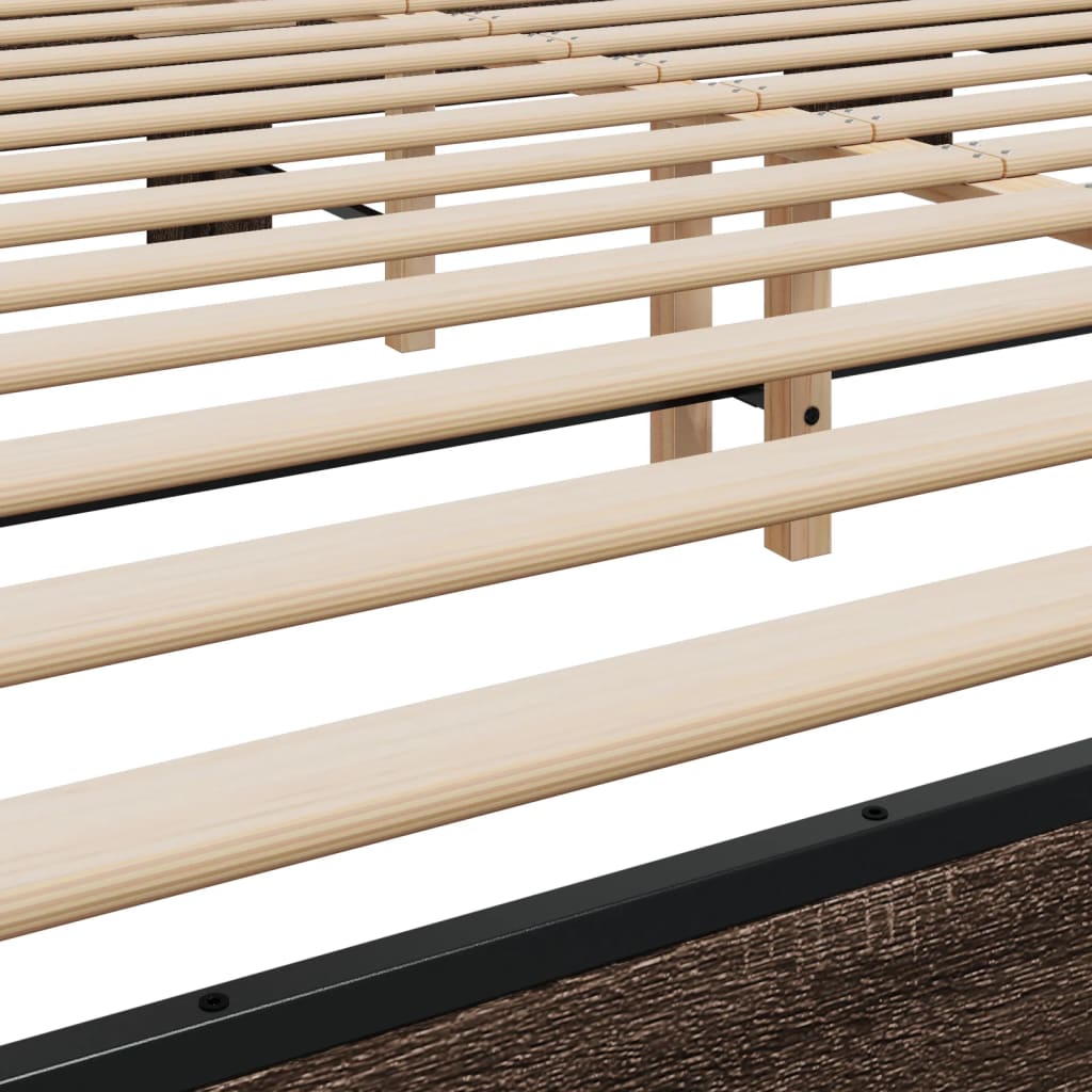 Cadru de pat, stejar maro, 200x200 cm, lemn prelucrat și metal GartenMobel Dekor