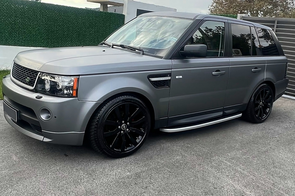 Pachet Exterior cu Grila Centrala Neagra Land Range Rover Sport L320 Facelift (2009-2013) Autobiography Design Performance AutoTuning
