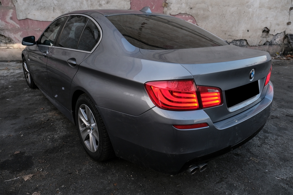 Pachet Exterior BMW F10 Seria 5 (2011-2014) cu Proiectoare Ceata Lumini de Ceata M-Technik Design Performance AutoTuning