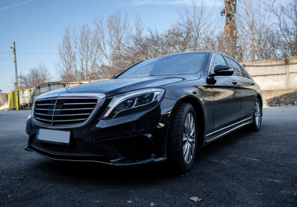 Pachet Exterior Mercedes S-Class W222 (2013-06.2017) S63 Design cu Praguri laterale Performance AutoTuning