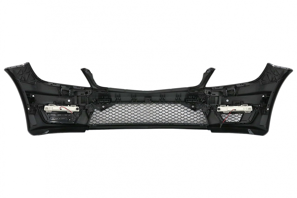 Pachet Exterior Mercedes C-class W204 C204 Facelift C63 Design cu Grila Centrala Sport Negru Lucios Performance AutoTuning