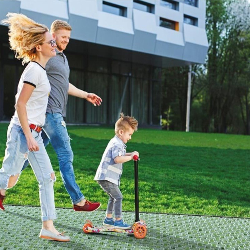 Grila parcare si terasamente, 50 x 50 cm, rezistenta 250 tone/mp, polipropilena, negru MultiMark GlobalProd