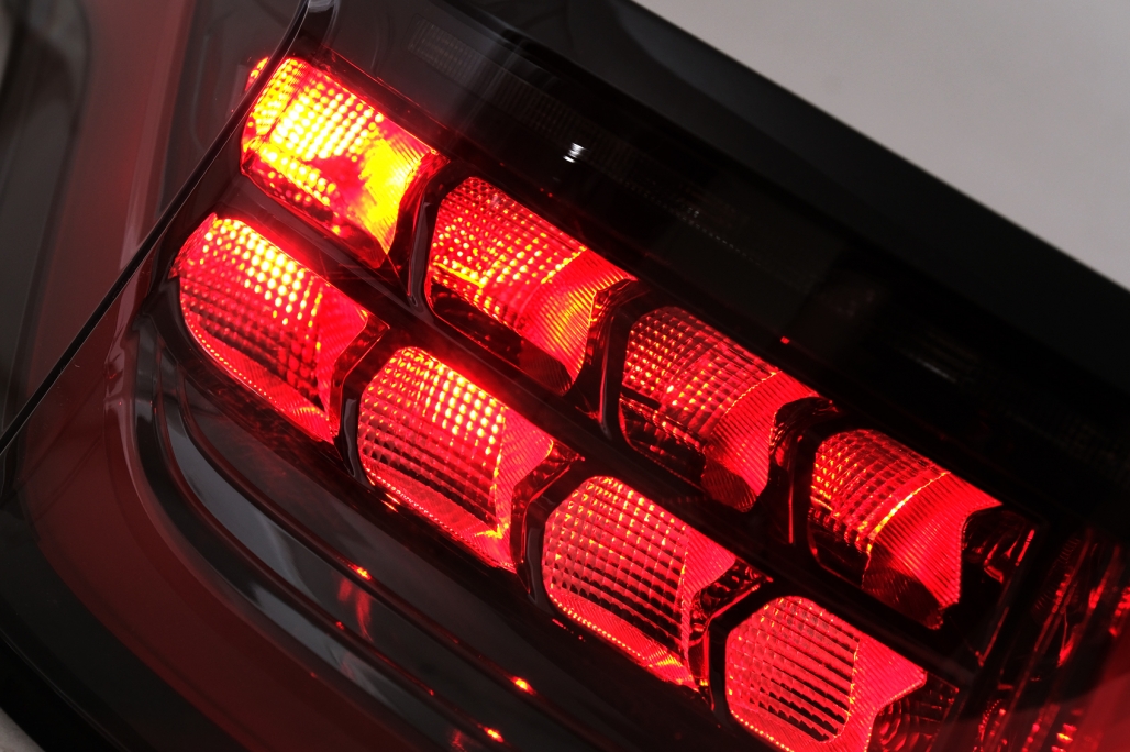 Pachet Exterior Range Rover Sport L494 (2013-2017) Conversie catre 2019 SVR Design Performance AutoTuning