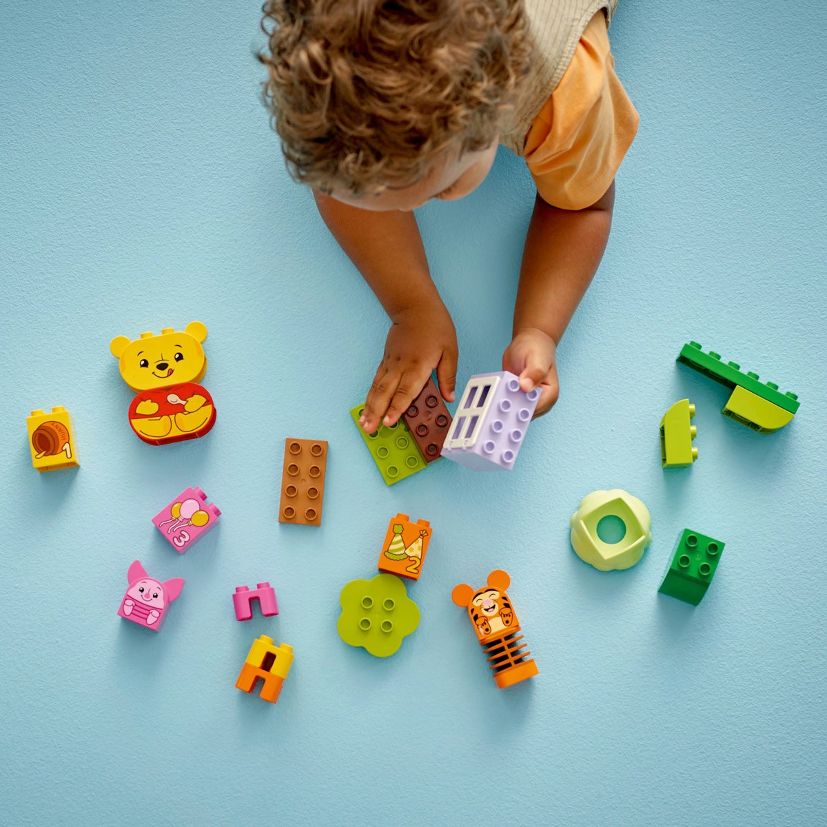 LEGO DUPLO PETRECEREA DE ZIUA DE NASTERE A LUI WINNIE DE PLUS 10457 SuperHeroes ToysZone