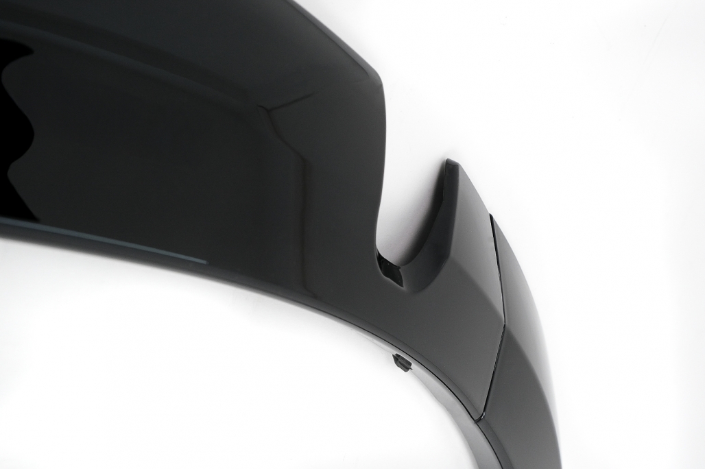 Pachet Exterior Complet de Extensii Tesla Model 3 (2017-2022) Prelungire Bara Fata cu Difuzor de aer si Eleron Negru Lucios Performance AutoTuning