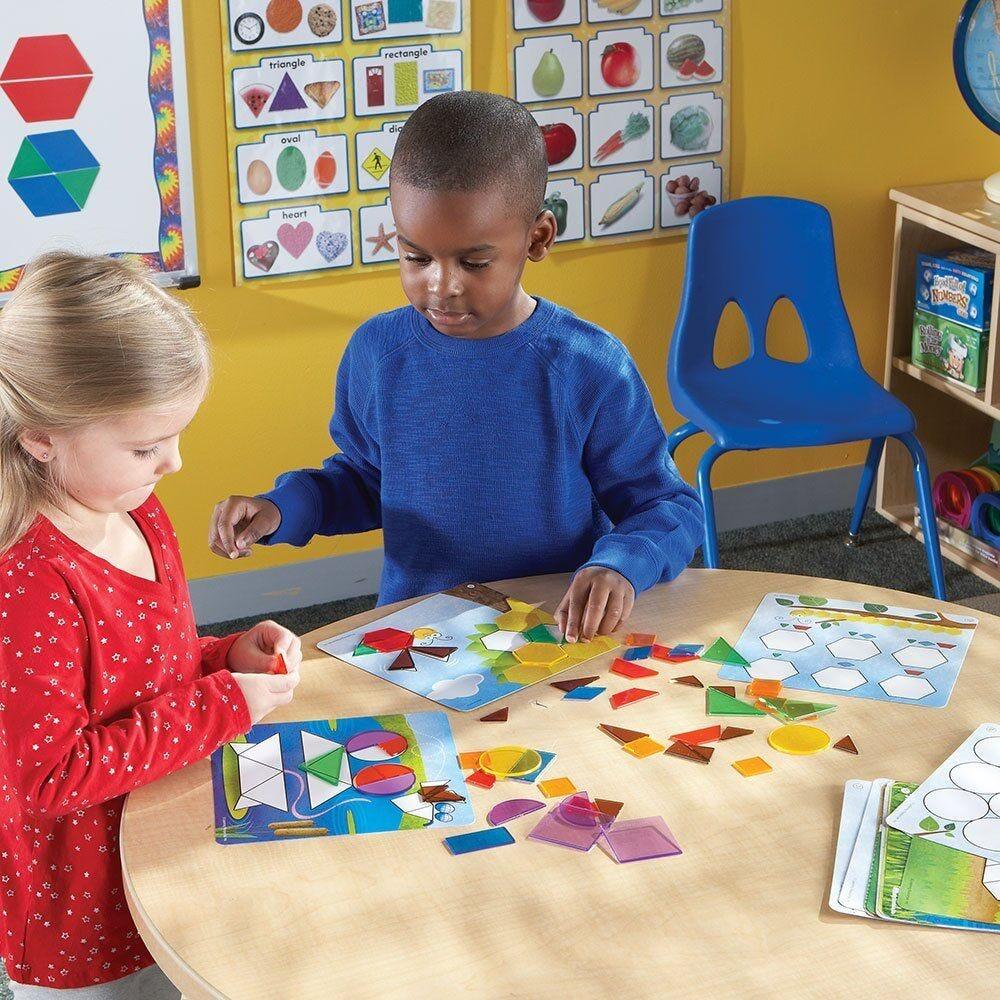 Jocul formelor geometrice PlayLearn Toys