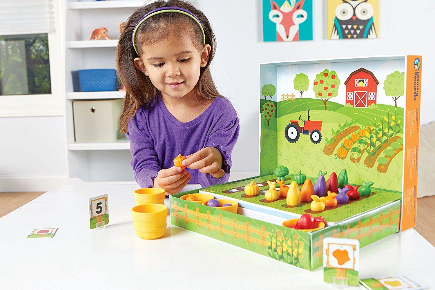 Set pentru sortat - Gradina de la ferma PlayLearn Toys