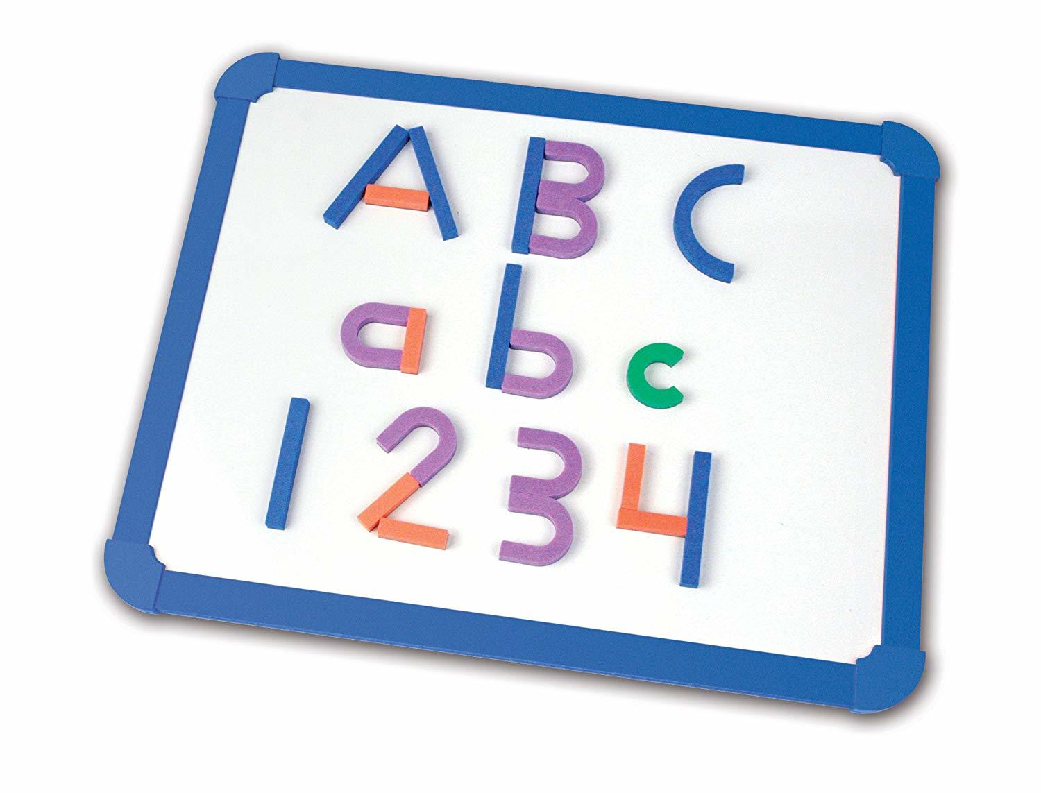 Set constructie magnetic - Litere si cifre PlayLearn Toys