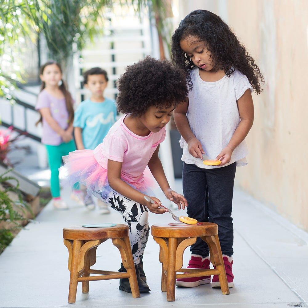 Joc stafeta - Intrecerea clatitelor PlayLearn Toys