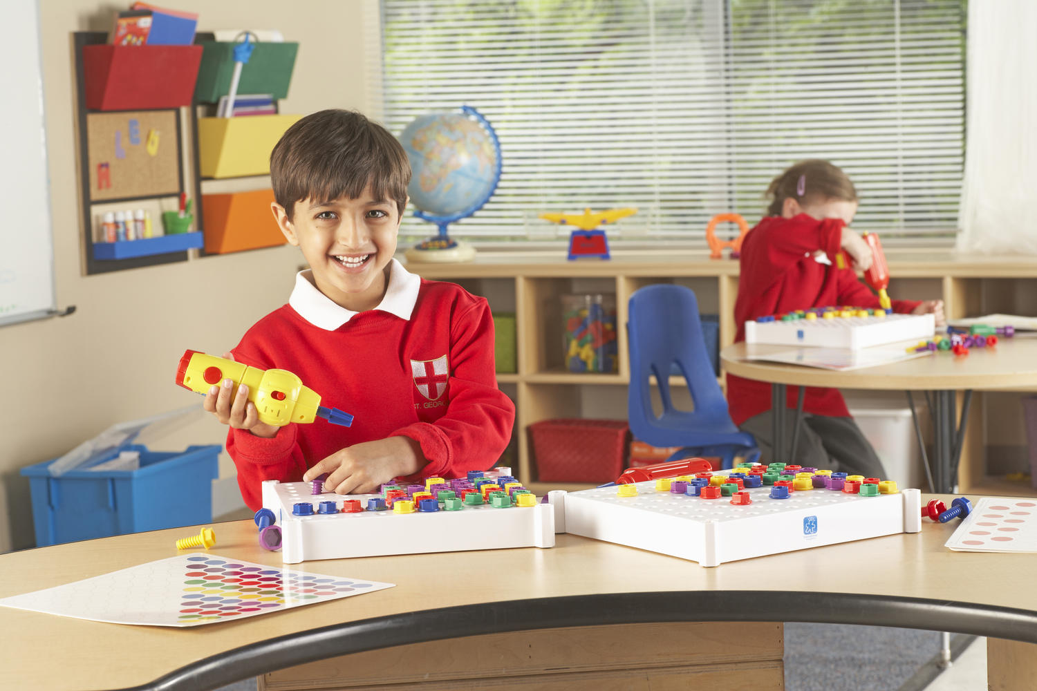 Bormasina Magica - set mobil PlayLearn Toys