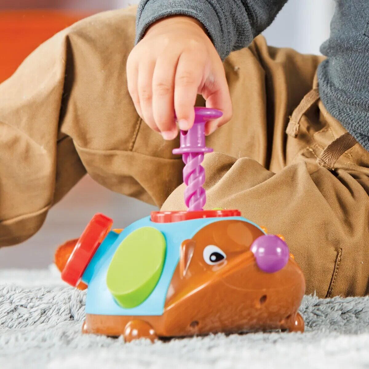 Joc de indemanare - Spike ariciul colorat PlayLearn Toys