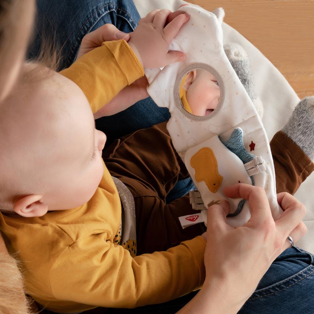 Carticica pentru bebelusi - Elefantel NATUR PlayLearn Toys