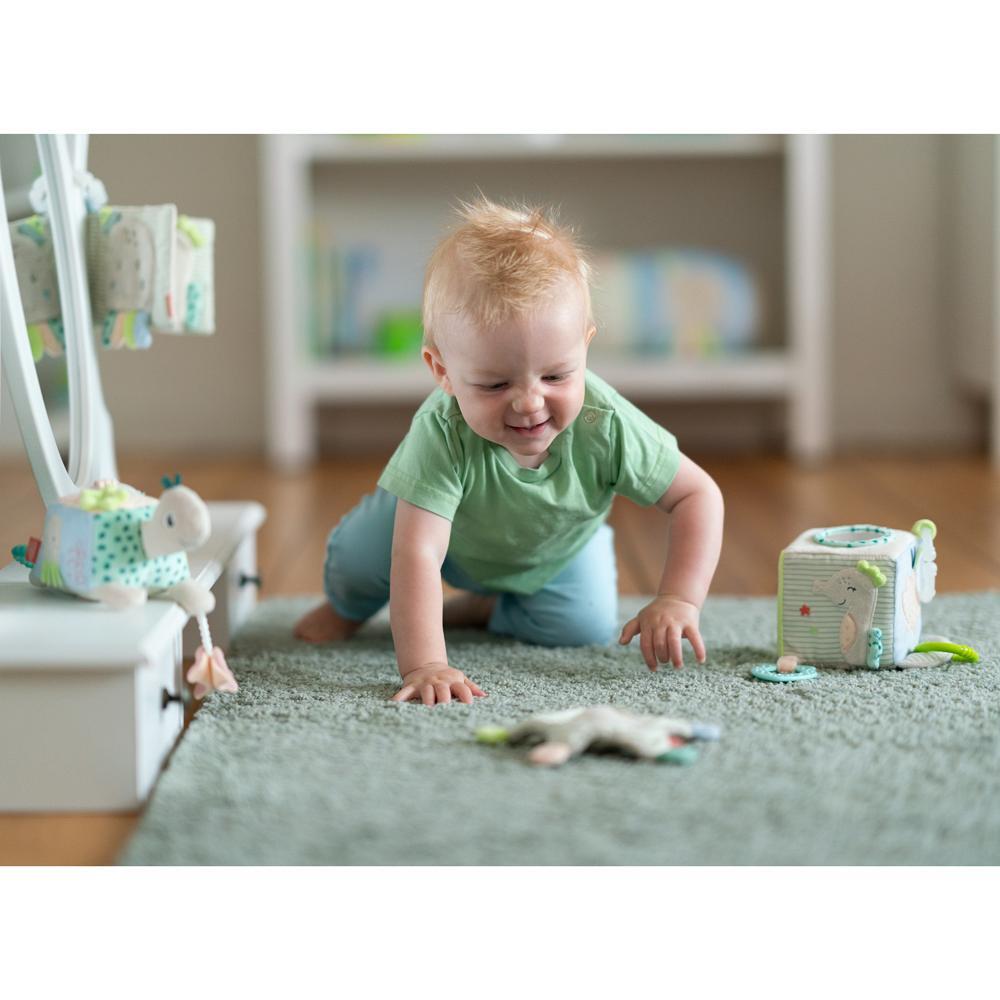 Cub din plus cu activitati - Animalute marine PlayLearn Toys