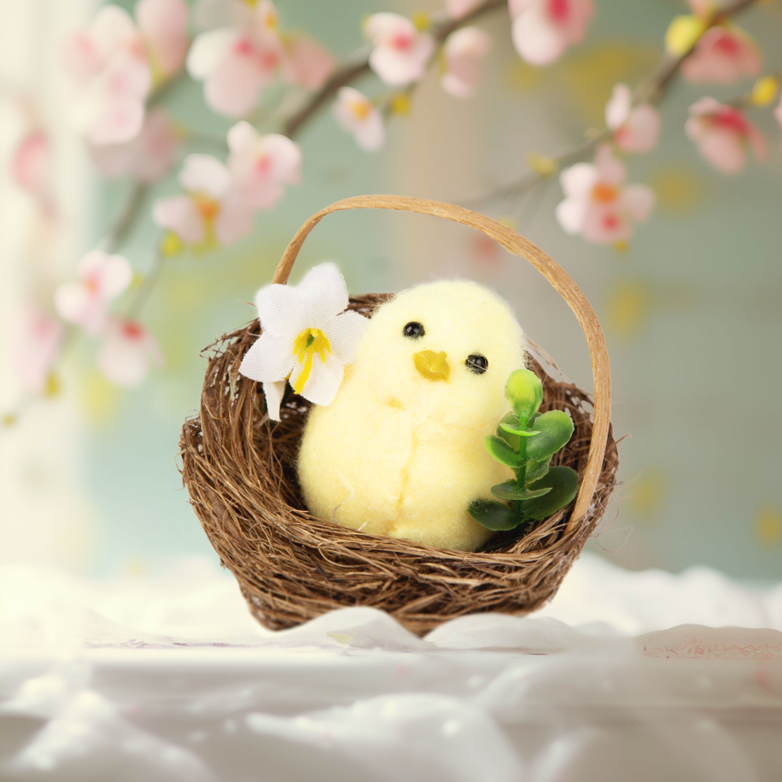 Decor de Paște - pui in cuib - 7,5 x 7,5 cm Best CarHome