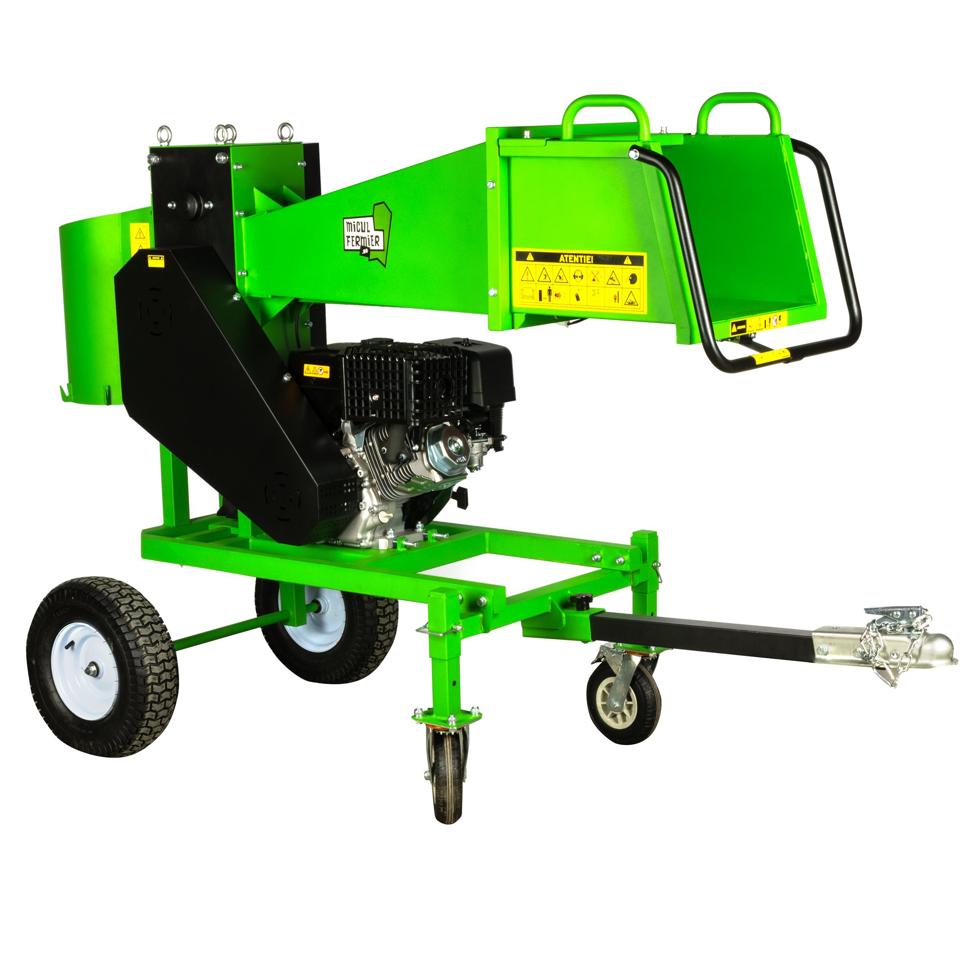Tocator crengi Micul Fermier, motor benzina 18CP, diametru maxim de taiere Ø120mm, cu carlig de remorcare, pentru brichete FarmGarden AgroTrade