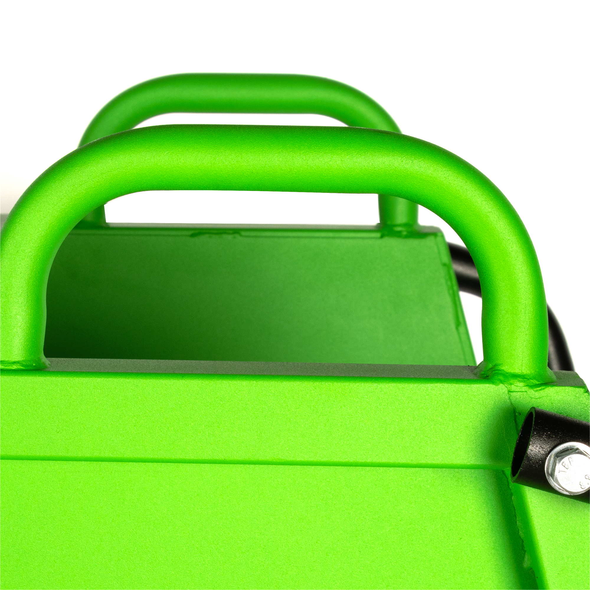 Tocator crengi Micul Fermier, motor benzina 18CP, diametru maxim de taiere Ø120mm, cu carlig de remorcare, pentru brichete FarmGarden AgroTrade