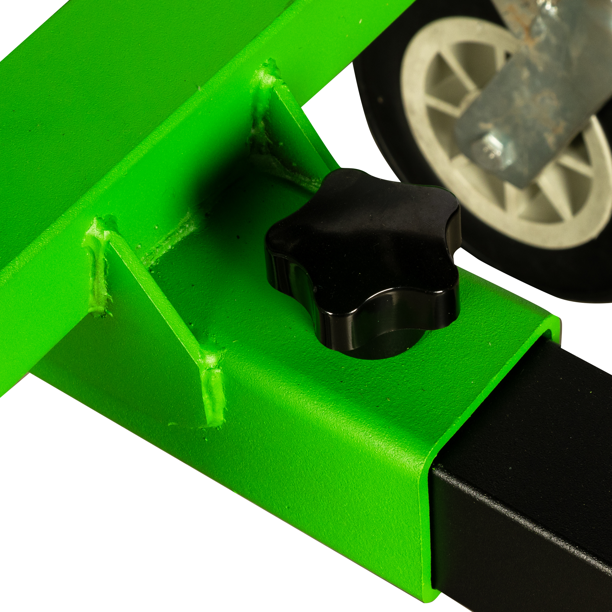 Tocator crengi Micul Fermier, motor benzina 18CP, diametru maxim de taiere Ø120mm, cu carlig de remorcare, pentru brichete FarmGarden AgroTrade