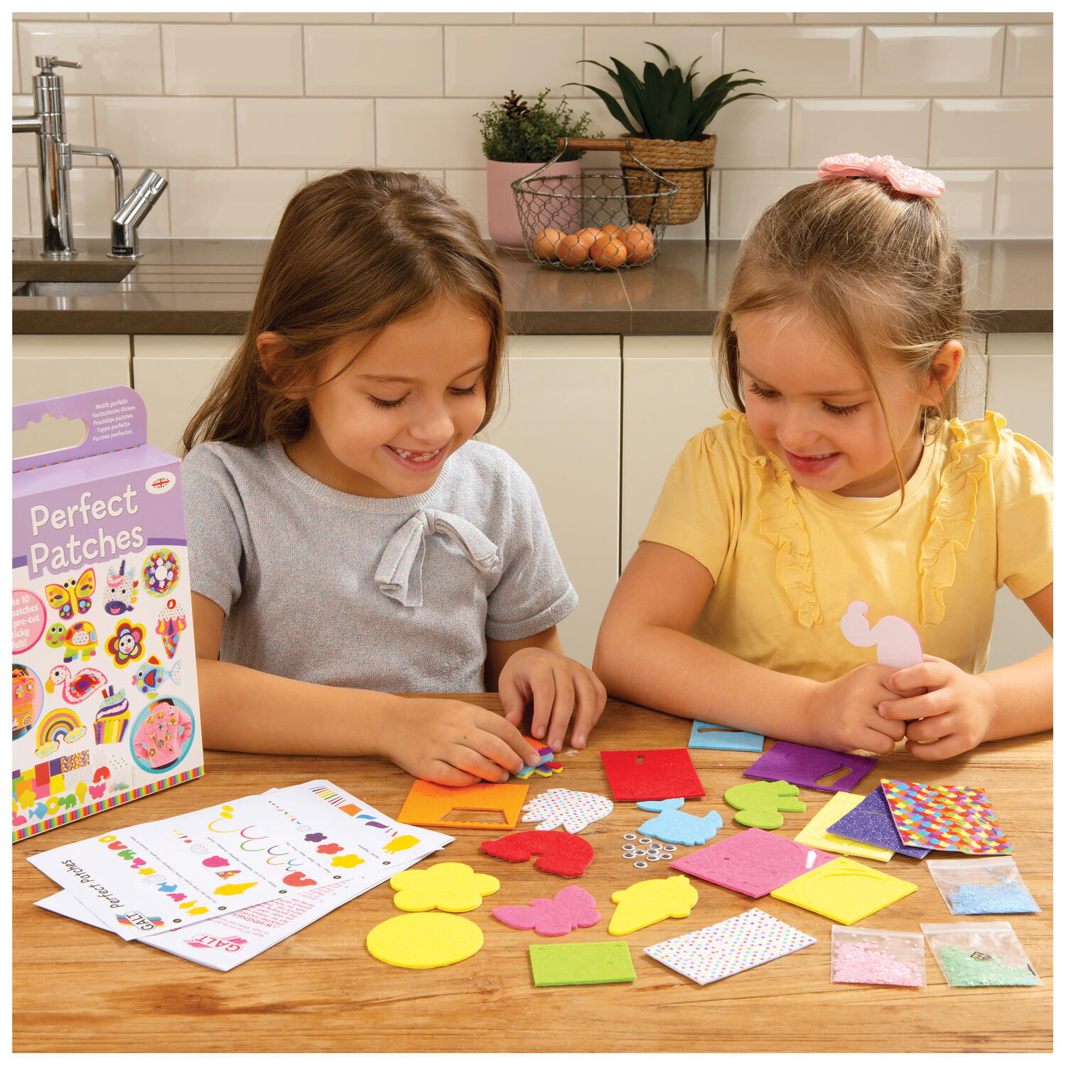 Set creativ - Petice decorative PlayLearn Toys