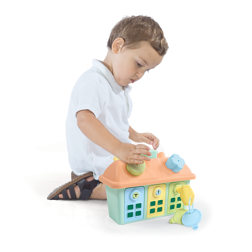 Joc sortare - Casuta pastel cu chei PlayLearn Toys