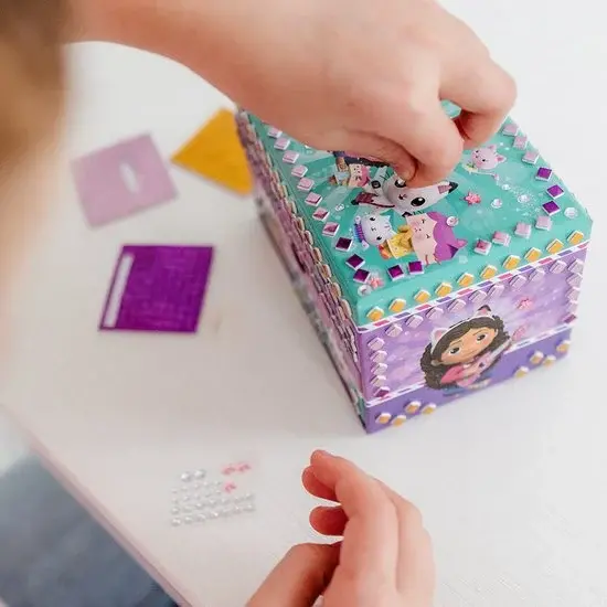 Decoreaza cutia cu bijuterii - Gabby's Dollhouse PlayLearn Toys