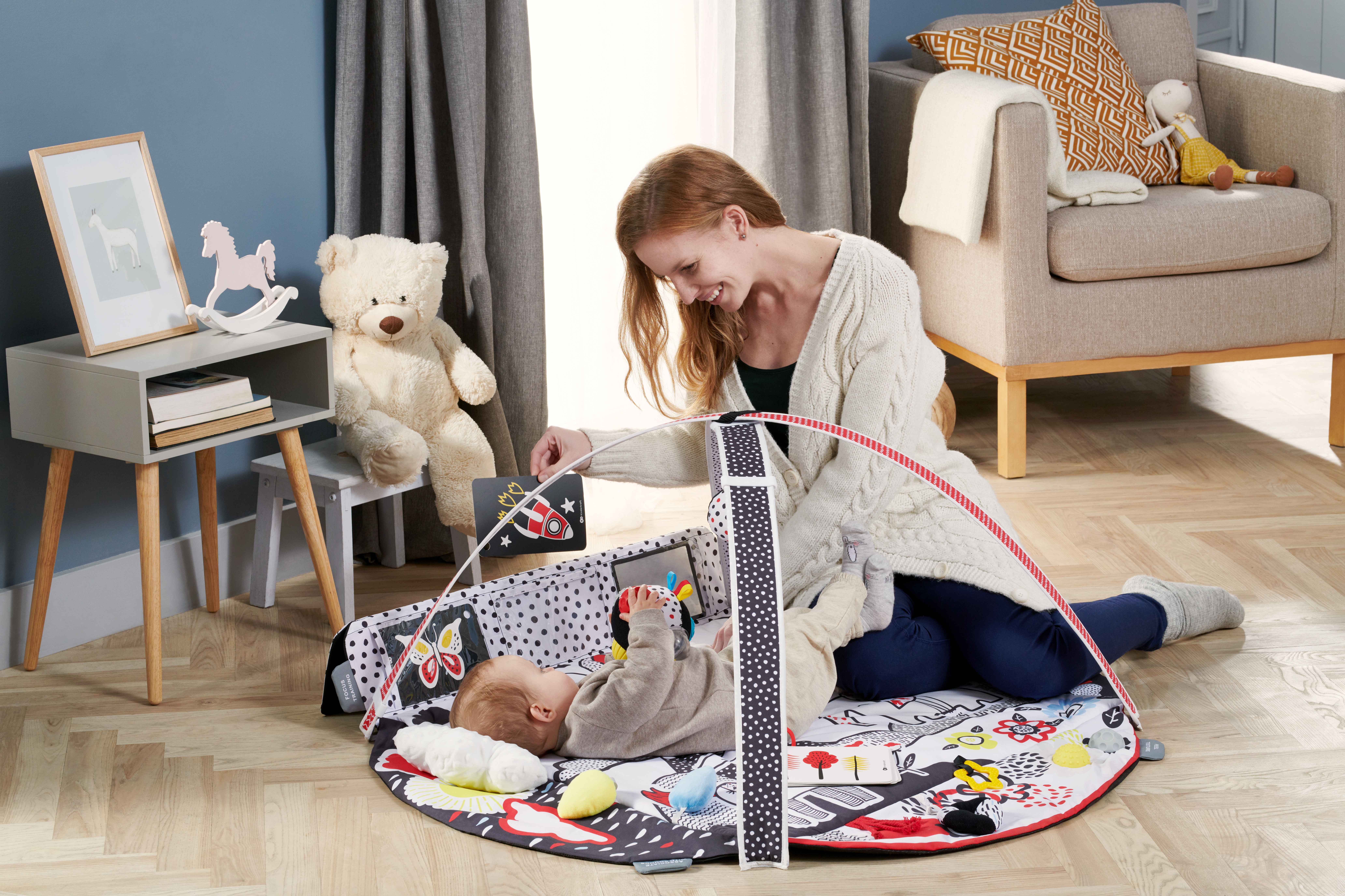 SALTEA DE JOACA EDUCATIONALA KINDERKRAFT 4SMART SuperHeroes ToysZone