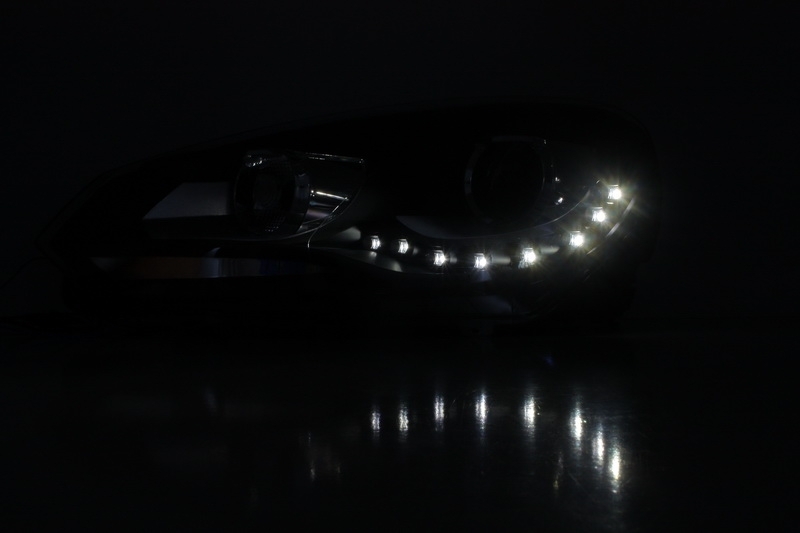 Faruri LED VW Golf 6 VI (10.2008-2012) DAYLIGHT DRL GTI Look Negru Performance AutoTuning
