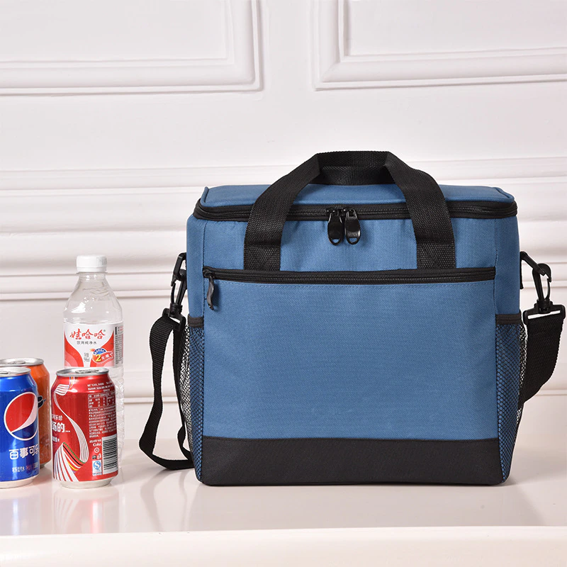 Geanta termoizolanta pentru picnic sau plaja, capacitate 16l, culoare Albastra FAVLine Selection