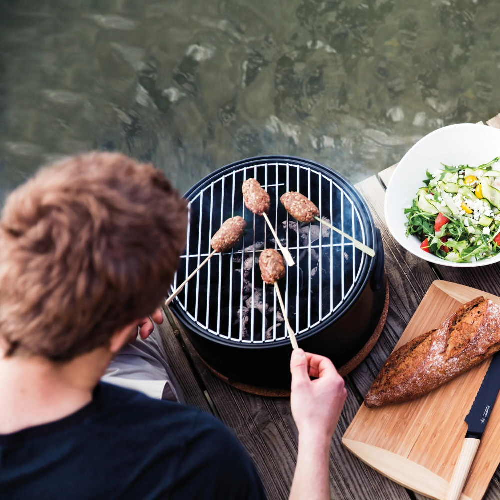 Gratar de Masa BergHOFF Leo BBQ Negru cu Suport/Capac din Pluta, Diametru 40cm, Material Otel Carbon