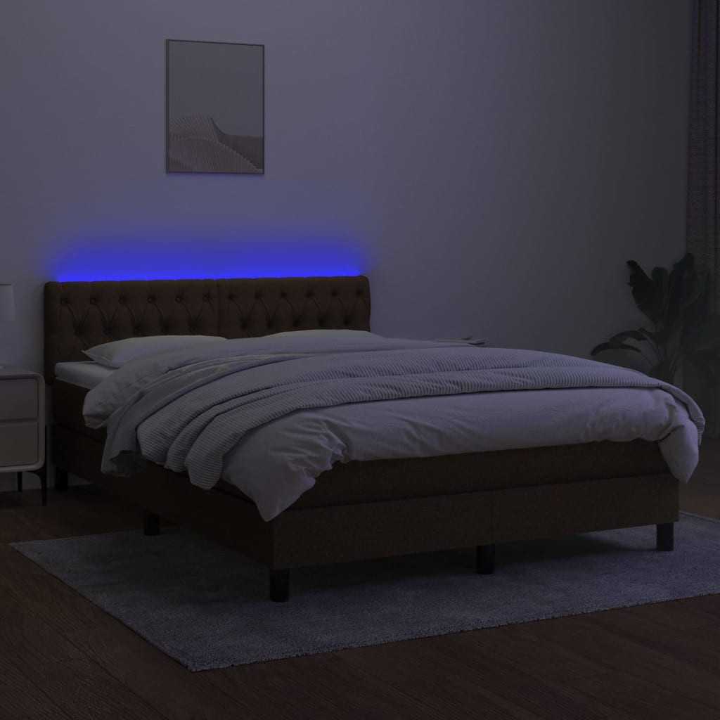 Pat cu arcuri, saltea și LED, maro închis, 140x200 cm, textil GartenMobel Dekor