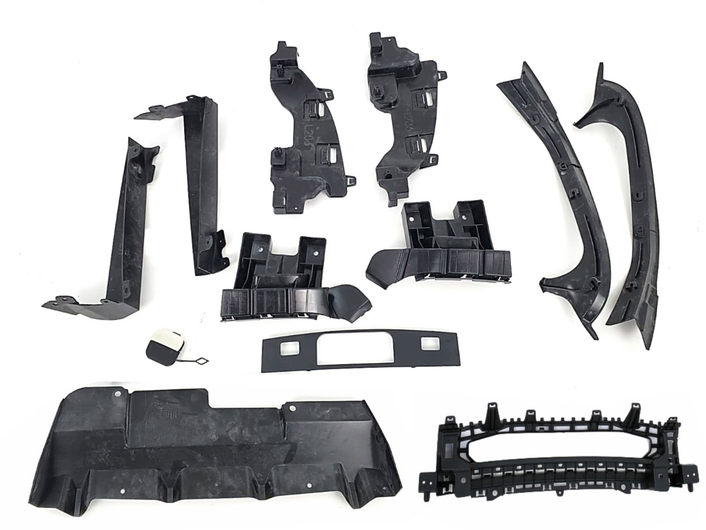 Pachet Exterior Mercedes C-Class W205 Sedan (2018-2022) Conversie la W206 C63 Design Performance AutoTuning