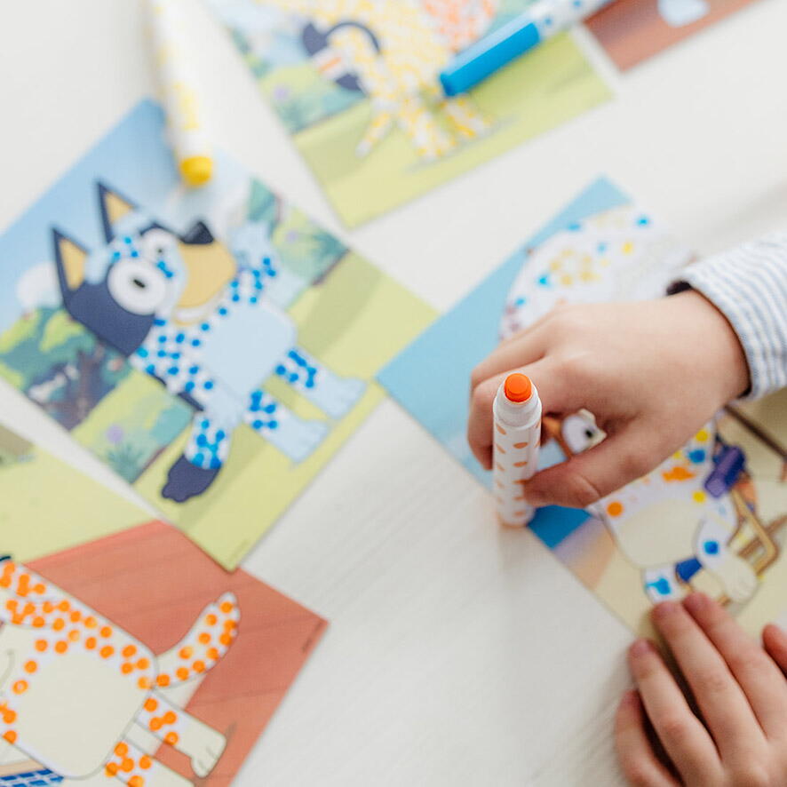 Set creativ - Arta cu puncte - Bluey PlayLearn Toys