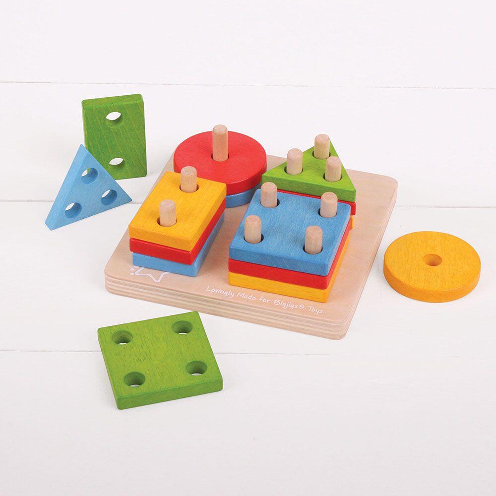 Joc de sortare - 4 forme geometrice PlayLearn Toys