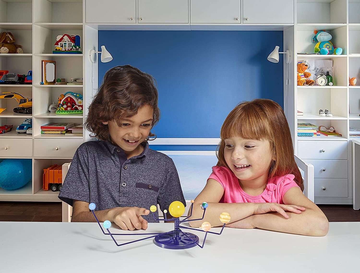 Sistem solar pentru birou PlayLearn Toys