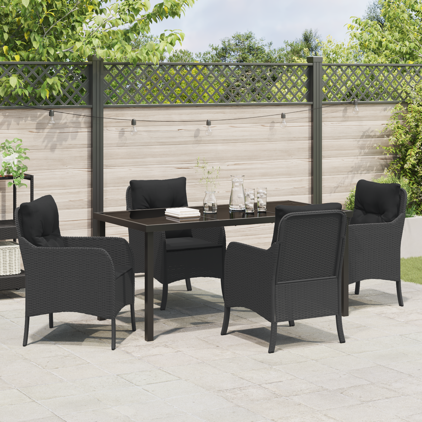 Set de Masă pentru Grădină de 5 Piese cu Perne Negre din Ratan Poli GartenMobel Dekor