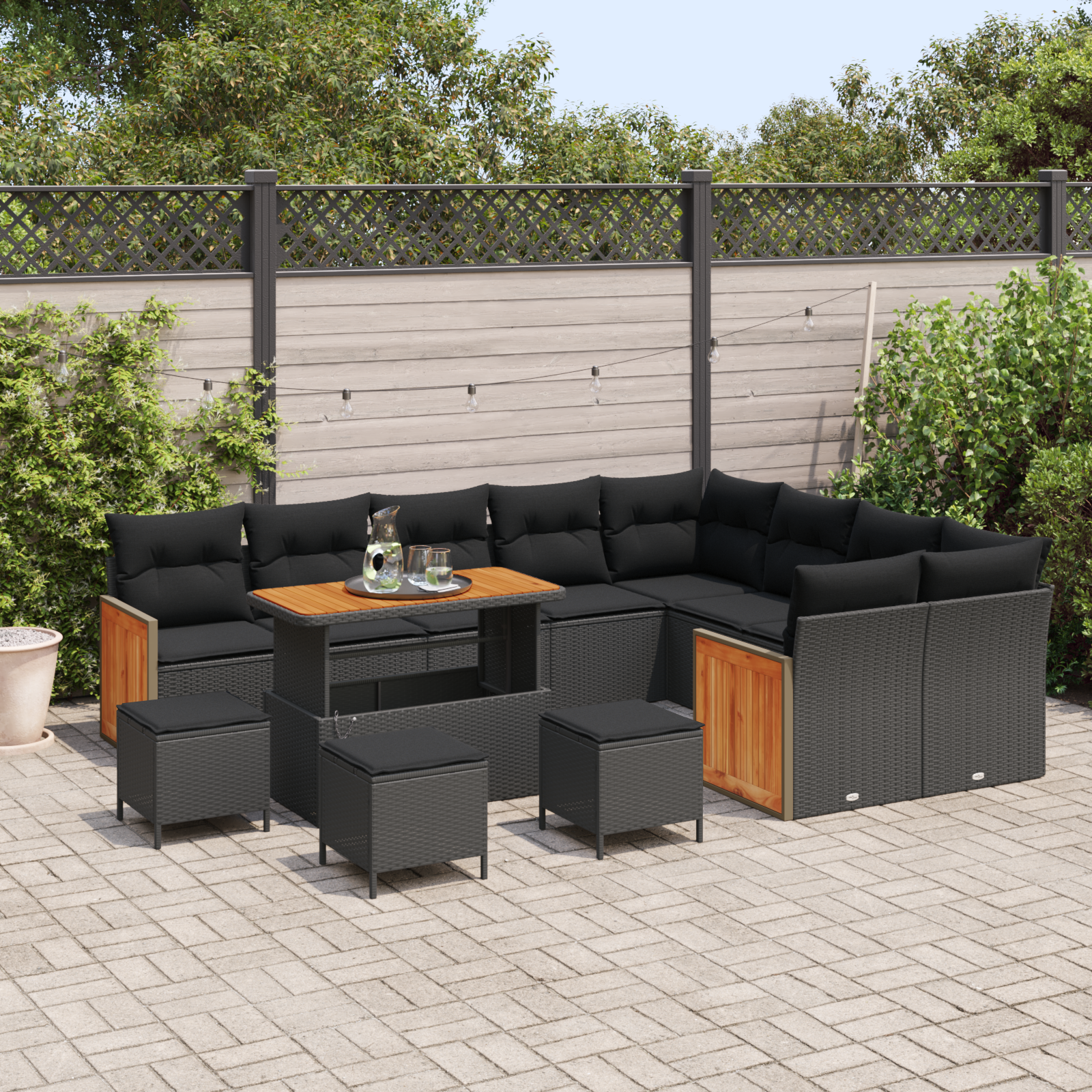 Set canapele grădină 13 piese cu perne Negru Ratan polițian Acacia, Set dining grădină 4 piese cu perne Negru Ratan polițian Acacia, Canapea grădină 2 locuri cu perne Negru Ratan polițian GartenMobel Dekor
