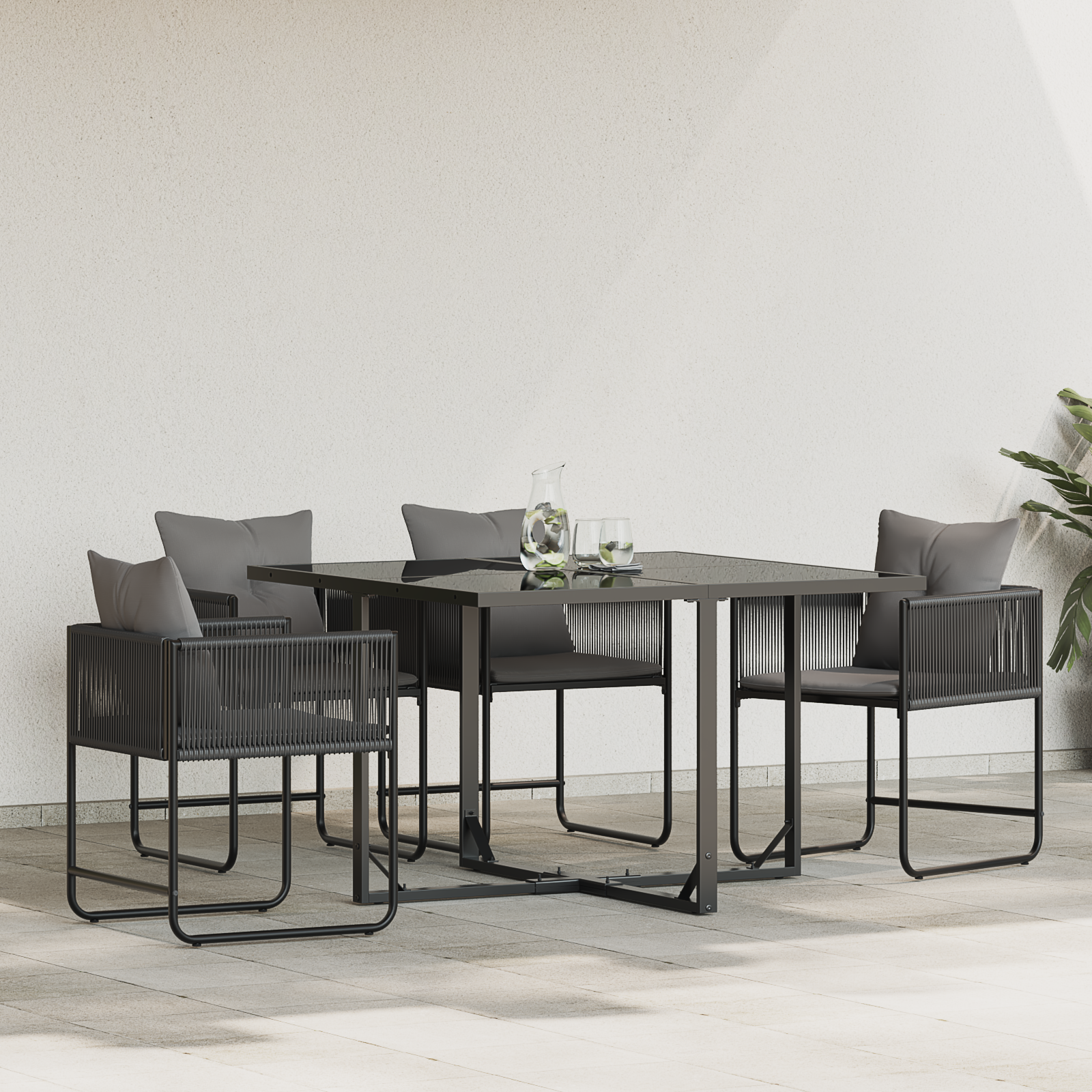 Scaune de Grădină cu Pernițe 4 buc Negru din Ratan Poly GartenMobel Dekor