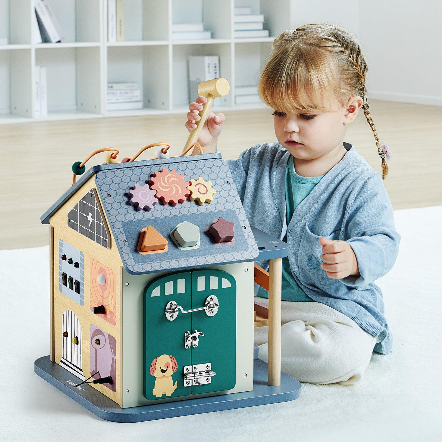 Centru de activitati 12 in 1 - Casuta de la ferma PlayLearn Toys