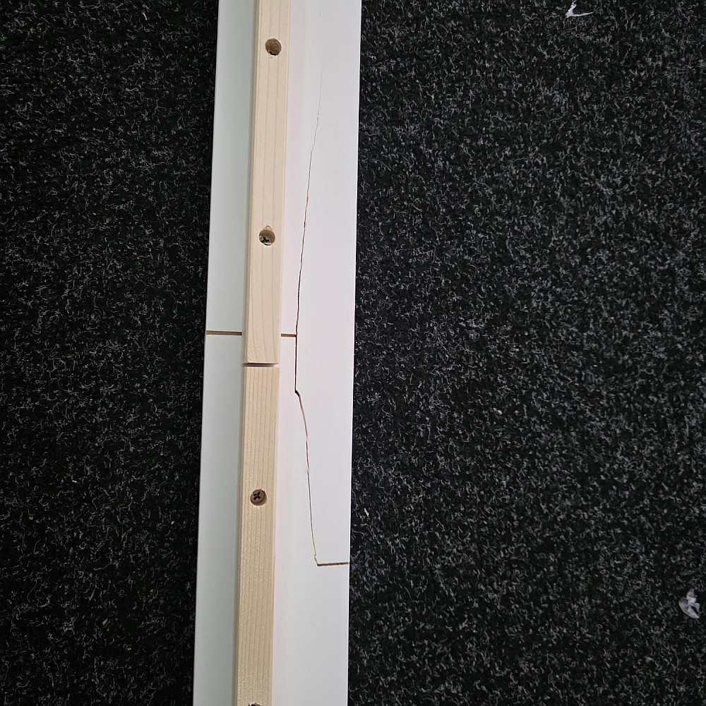 RESIGILAT - Pat Copii Hesel tip Casuta cu Protectie Impotriva Caderilor, 90x200 cm, Lemn de Brad, Alb