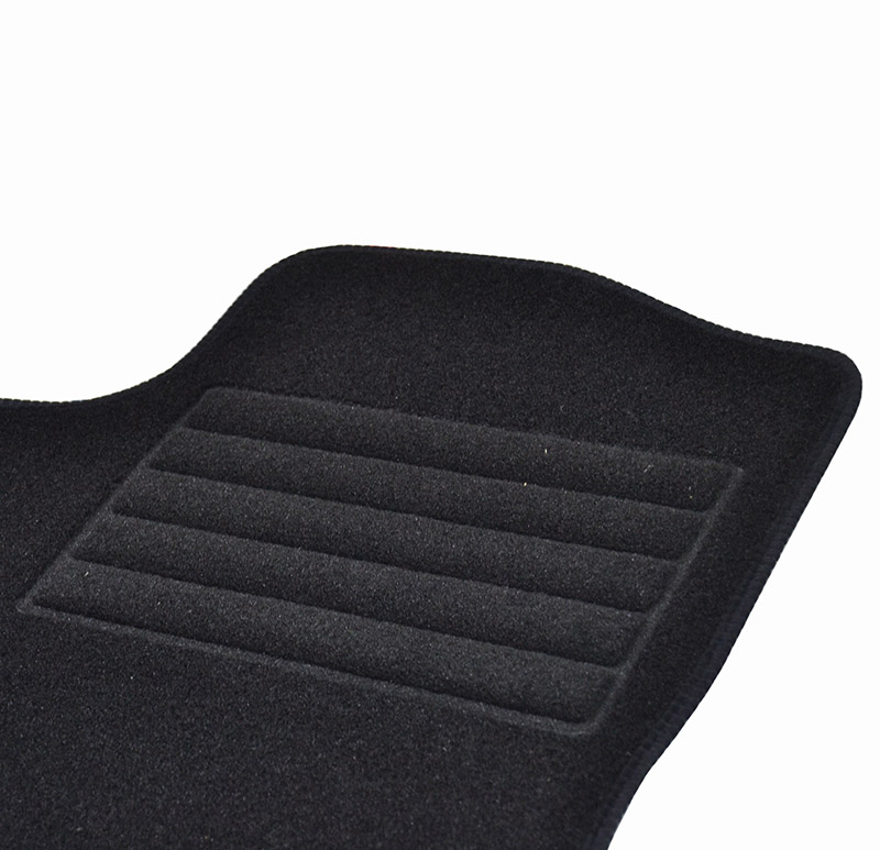 Covorase mocheta Peugeot 2008 2013- Negru, set de 4 bucati AutoDrive ProParts