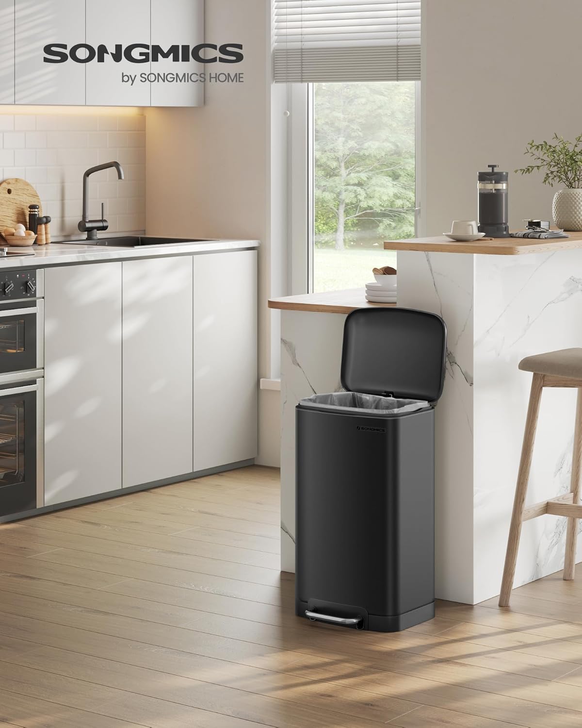 SONGMICS Cos de gunoi din otel, cu pedala si soft-close, galeata interioara, 30 litri, negru Household NewTrend
