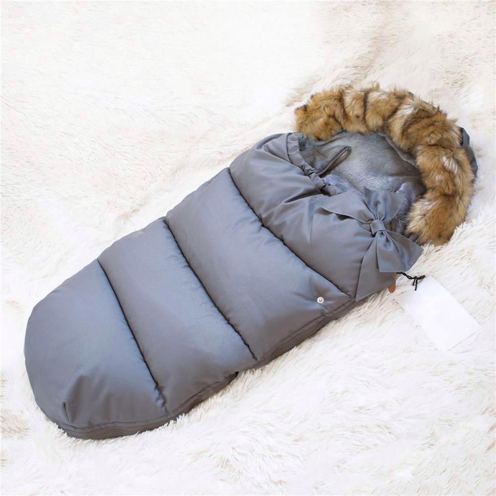 Sac iarna de bebelusi pentru carucior, marime universala, 90x45cm, gri inchis Household NewTrend