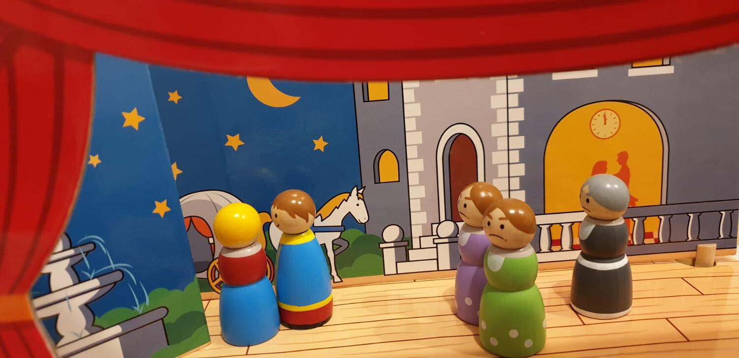 Teatru magnetic - Primul spectacol PlayLearn Toys