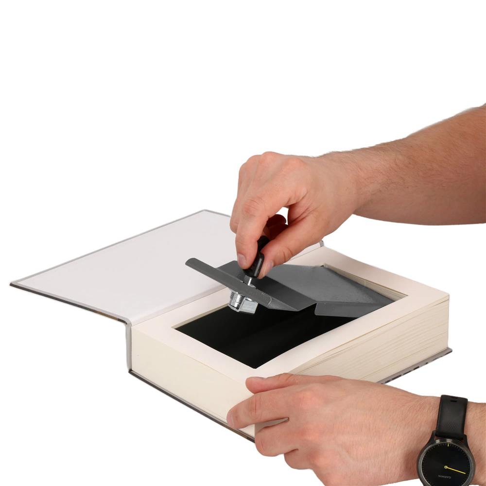 Caseta de valori, cutie metalica cu cheie, portabila, tip carte, London, 22x15.5x4.5 cm Household NewTrend
