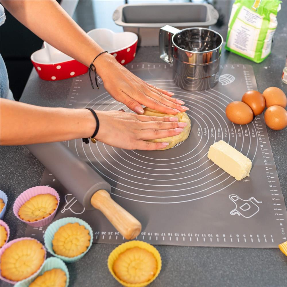 Plansa din silicon alimentar de framantat aluat, rezistenta la temperaturi ridicate, 50x40cm, gri Household NewTrend