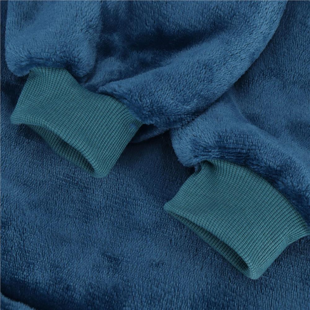Patura tip hanorac, cu maneci, gluga si buzunare, material plus, marime universala, albastra Household NewTrend