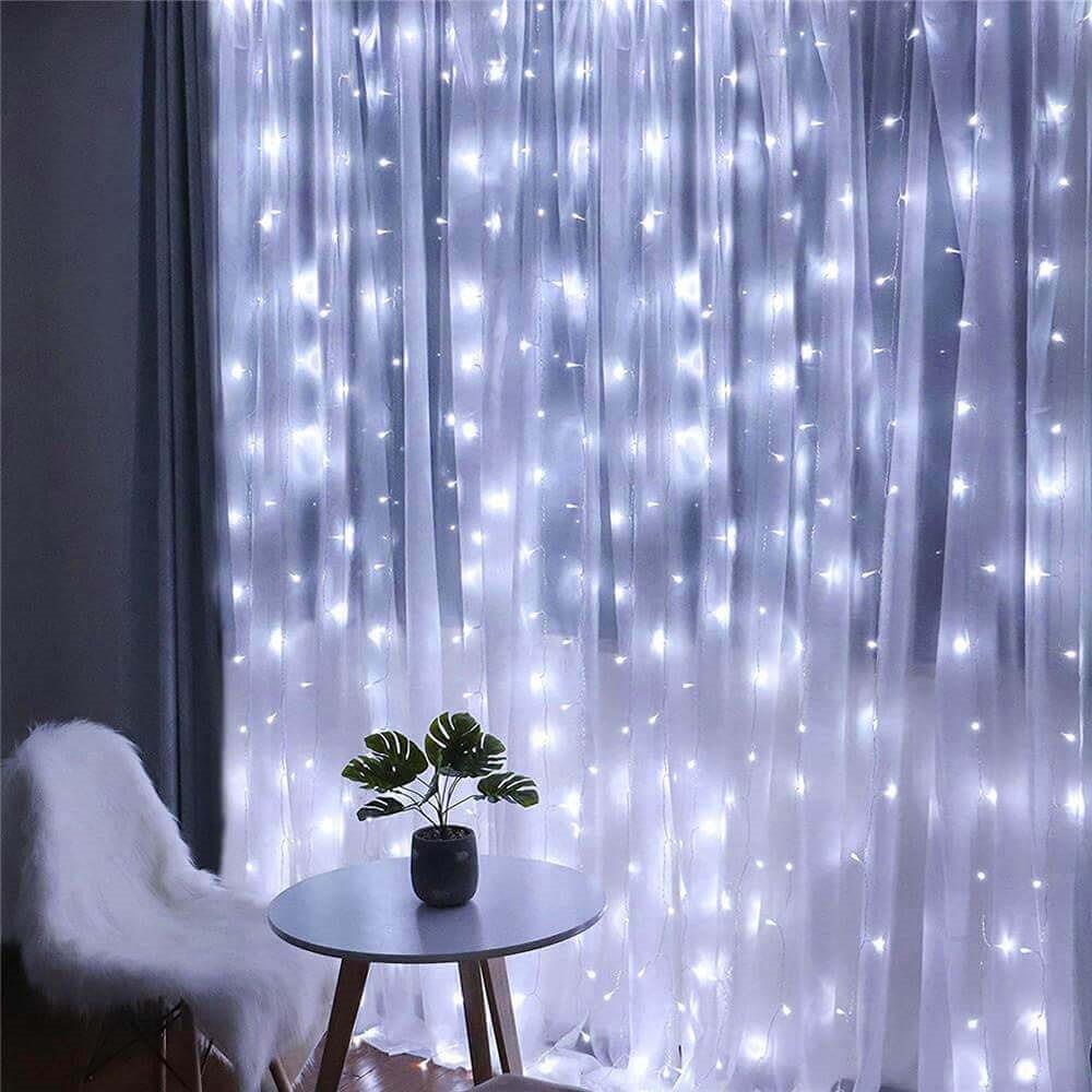 Ghirlanda luminoasa tip perdea 200 LED-uri, 2x2m, pentru interior, alimentare USB, alb Household NewTrend