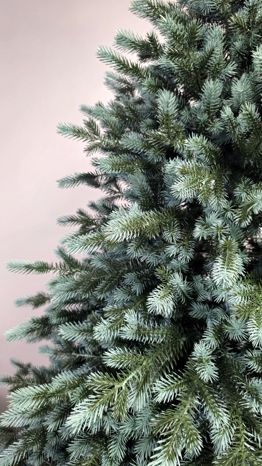 Brad artificial Christmas Deluxe by Sersimo, Alaska verde argintiu, integral 3D, 210cm Household NewTrend