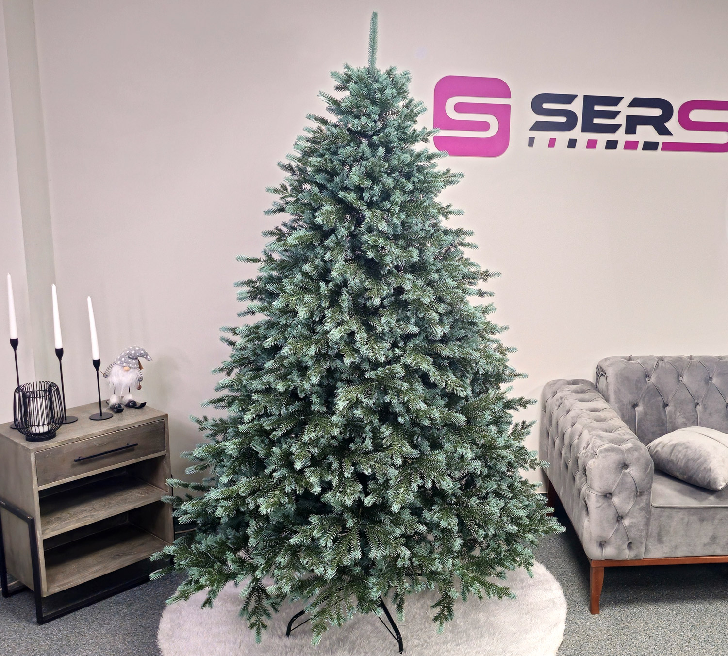 Brad artificial Christmas Deluxe by Sersimo, Alaska verde argintiu, integral 3D, 210cm Household NewTrend